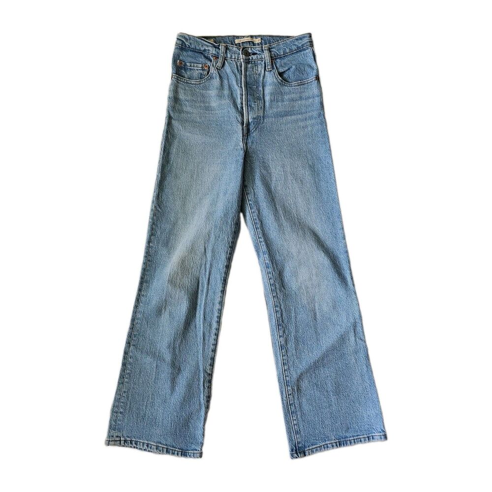 LEVI’S Ribcage Bootcut Ultra High Rise, Size 27 Light Wash